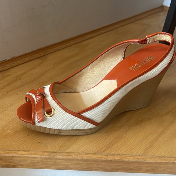 Michael Kors - Picture 4 of 4